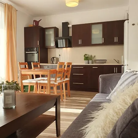 Mieszkanie Z Ogrodem - Potegowska Apartmán *
